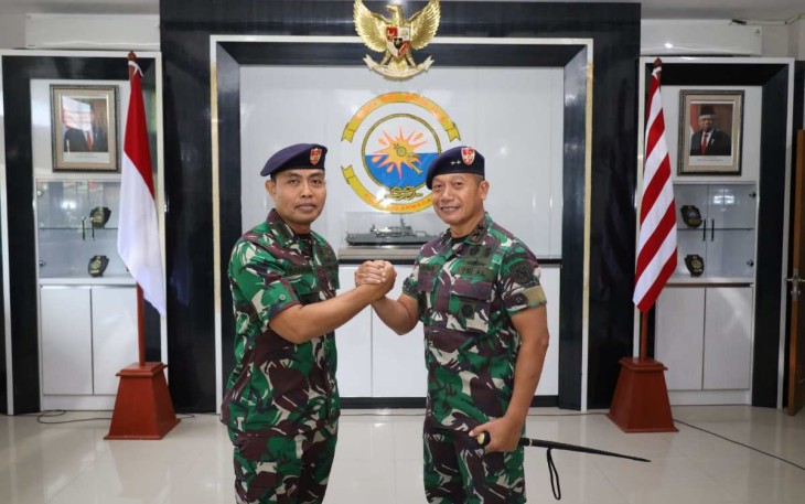 Kolonel Laut (P) Rahadian Rahmadi bersama Pangkoarmada III Laksamana Muda TNI Rachmad Jayadi, Jum'at (11/8)