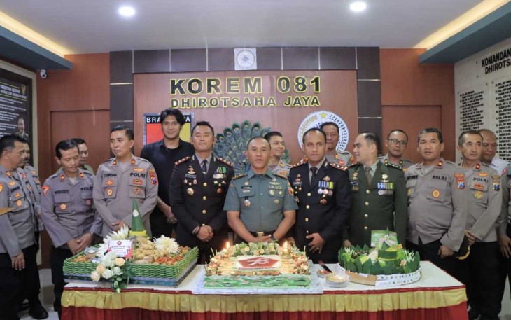 Danrem 081/DSJ Kolonel Inf H. Sugiyono bersama Kapolres Madiun dan Madiun Kota, Kamis (5/10)