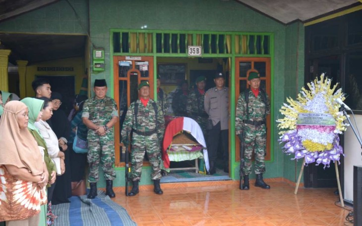 Rumah Duka Almarhum Sertu Heri, Jum'at (24/11)