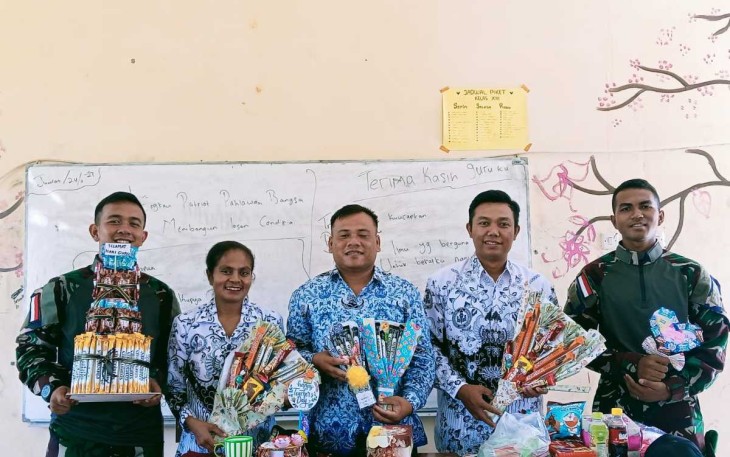 Surprise Hari Guru Satgas Yonif 310/KK di Perbatasan, Sabtu (25/11)