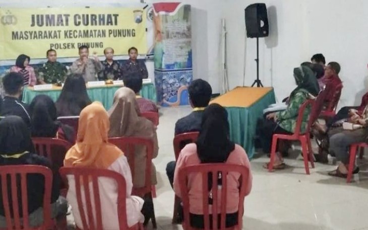 Jum'at Curhat di wilayah desa binaan
