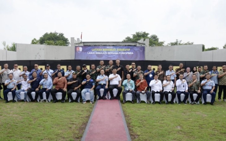 Latihan Menembak Eksekutif Lanud Iswahjudi 
