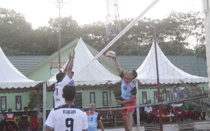 Turnamen Bola Voli Manuntung Cup