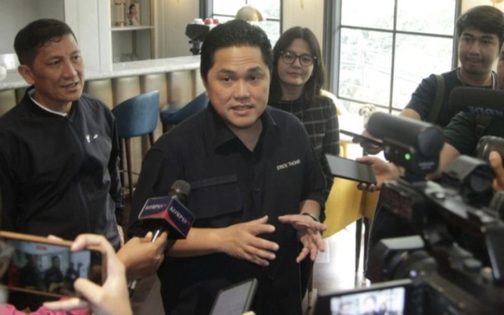 Ketum PSSI Erick Thohir saat memberikan keterangan pers di Jakarta, Jum'at (7/7)