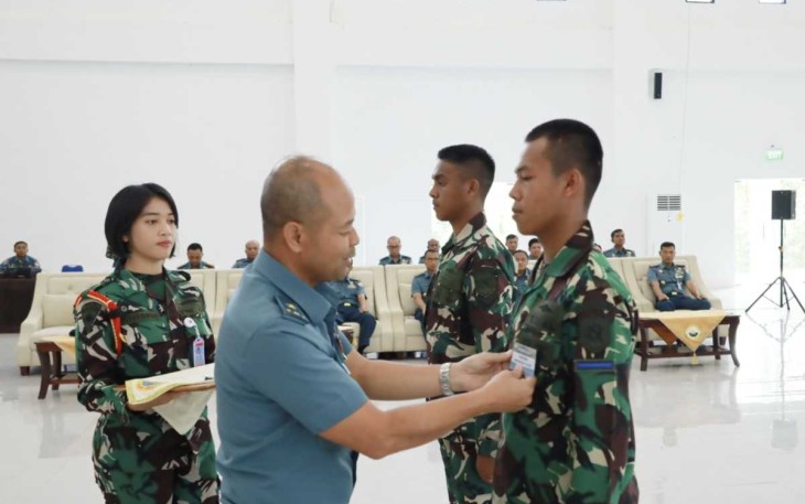 Kepala Staf Koarmada III Laksamana Pertama Singgih Sugiarto saat menutup Latihan On The Job Training Bintara dan Tamtama Remaja, Kamis (19/10)