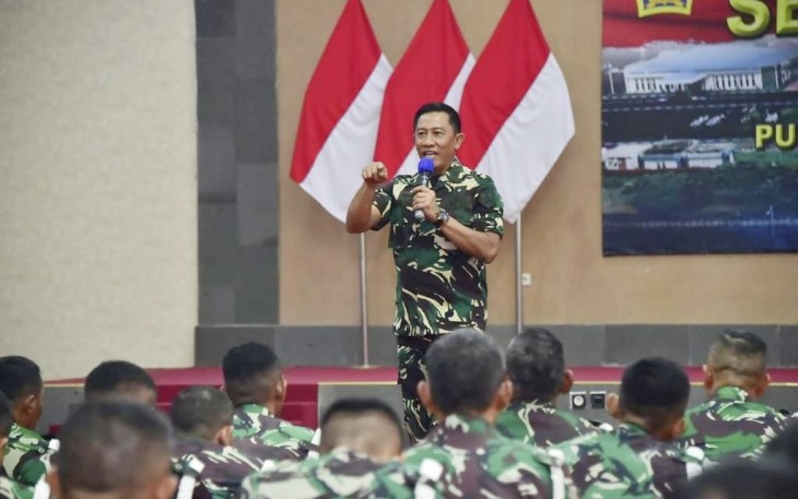 Kadispenal Laksamana Pertama TNI I.M Wira Hady A.W saat memberikan materi di Puspomal Jakarta, Selasa (24/10)