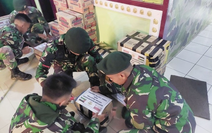 Aksi peduli kemanusiaan prajurit Yonif PR 330/Tri Dharma 