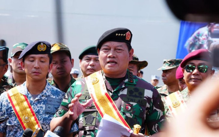 Panglima TNI Laksamana TNI Yudo Margono, S.E., M.M., dihadapan awak media usai membuka secara resmi latihan gabungan terpadu  Asean Solidarity Exercise 01-Natuna Tahun 2023, yang bertempat di Dermaga Batu Ampar, Batam,  Selasa (19/9/2023).