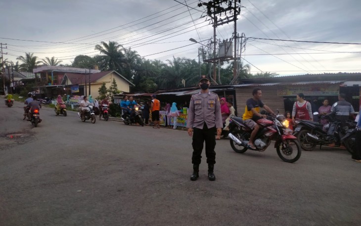 Polsek Giri Mulya Laksanakan Pengamanan Pasar Kaget Selama Bulan Ramadan