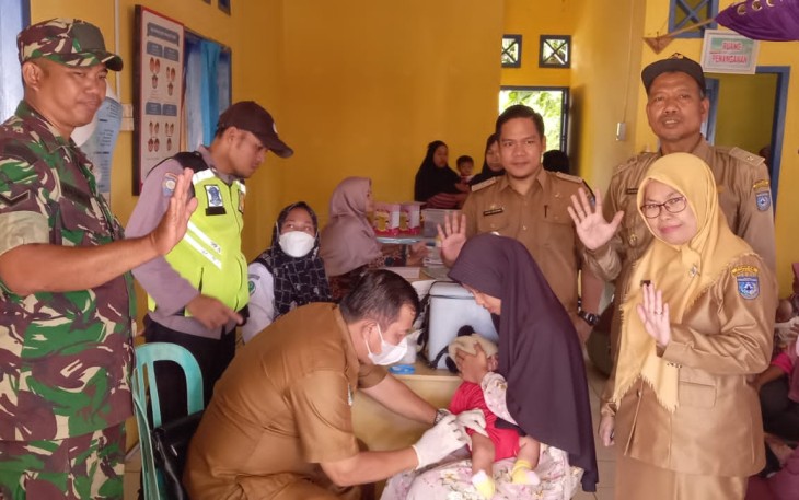 Dukung Cegah Stunting, Bhabinkamtibmas Polsek Padang Jaya  Pantau Giat Posyandu Balita