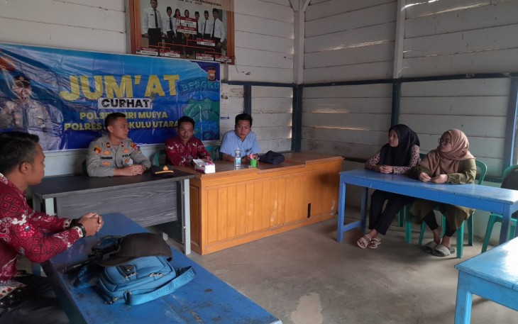 Jumat Curhat, Kapolsek Giri Mulya Sambangi Sekre BPD Desa Tanjung Anom untuk Ciptakan Kamtibmas Selama Bulan Ramadhan
