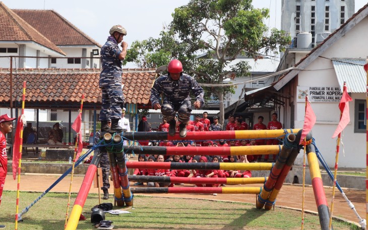Lanal Malang Tutup Pelatihan Bela Negara Universitas Muhammadiyah Malang