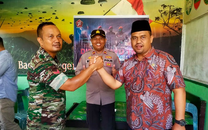 Polsek Nurussalam bersama Unsur Muspika saat Beri Ucapan Selamat ke Koramil 09/NRS