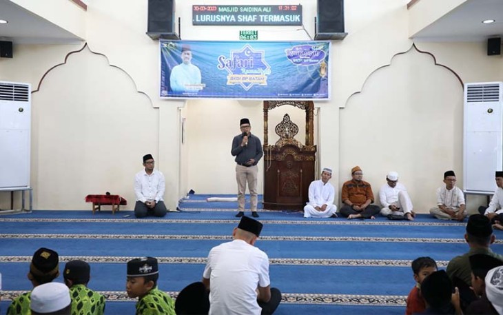 Kepala Pusat Harmonisasi Kebijakan dan Manajemen Kinerja Endry Abzan saat sambutan.