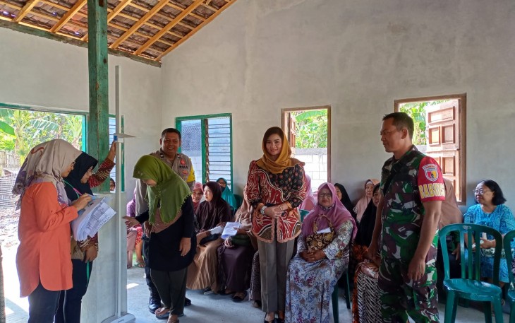 Babinsa Kodim Madiun Aktif Dampingi Posyandu Lansia