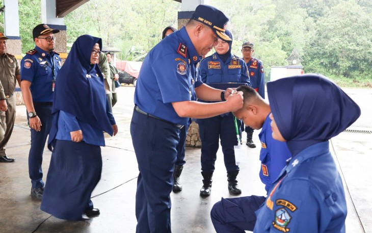 Sekda Kabupaten Bintan Ronny Kartika Buka Diklat Pemadam Kebakaran