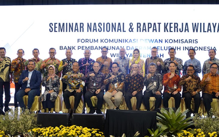 Foto Bersama usai acara