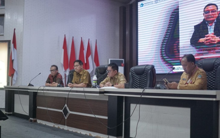 Wakil walikota Bitung Hengky Honandar saat memimpin kegiatan verifikasi Lanjutan kab/Kota sehat