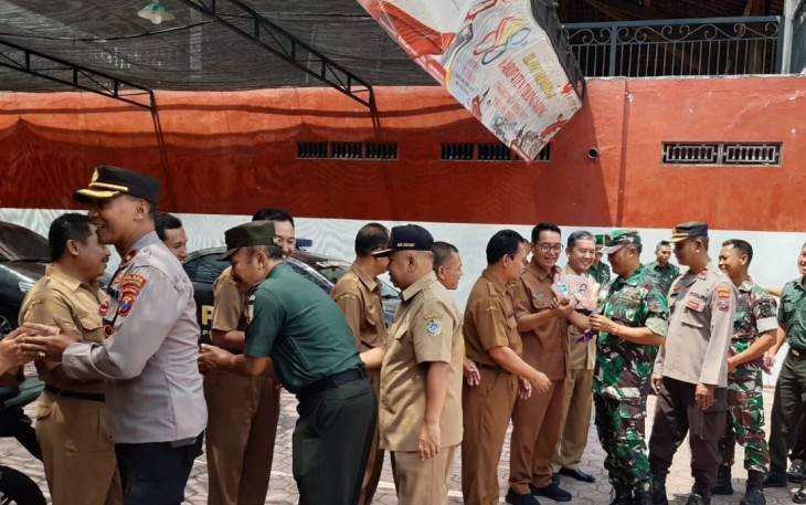 Muspika Ngunut Ikuti Tasyakuran Hari PGRI dan Hari Guru Nasional Tahun 2023