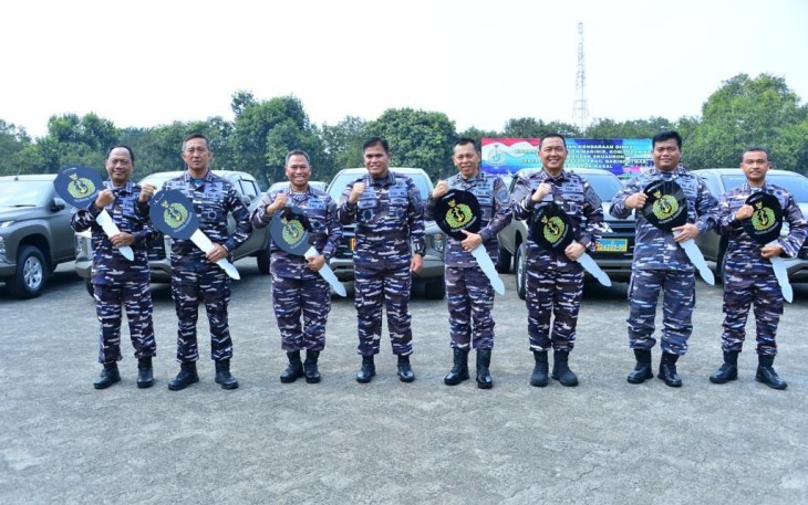 Kasal Serahkan Kendaraan Baru Bagi Operasional Satuan
