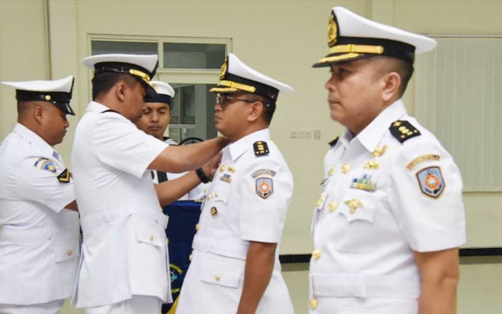 Sertijab dua perwira TNI Angkatan Laut (TNI AL) yang menempati jabatan Komandan Sekolah Lanjutan Perwira (Danselapa) dan Komandan Sekolah Fungsi (Dansefung) Pusdiklapa, bertempat di Gedung Betelgeuse Kodiklatal, Bumimoro Surabaya. Kamis, (27/04/2023).