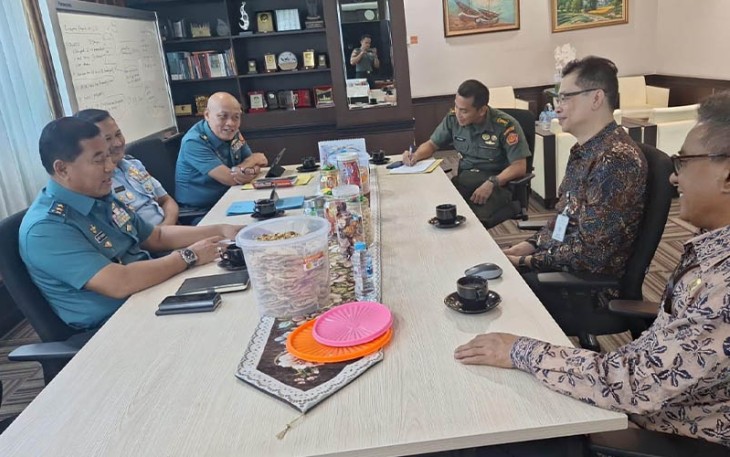 Asrenum Panglima TNI saat Kunjungi Deputi RB Kunwas Kementerian PANRB