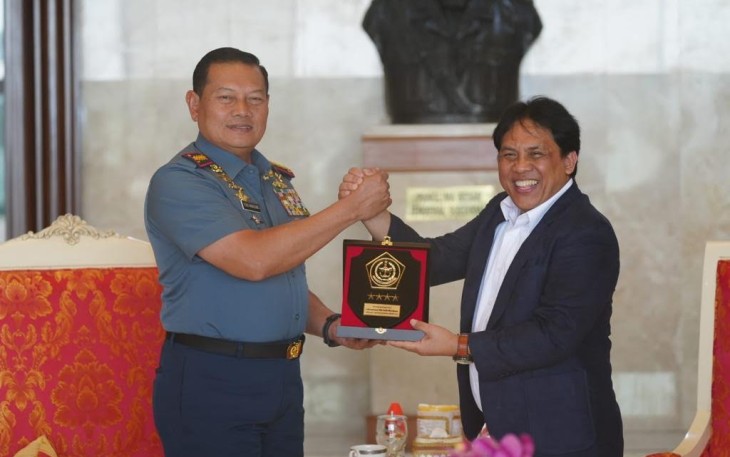 Panglima TNI Laksamana TNI Yudo Margono, S.E., M.M. saat menerima kunjungan Direktur Pemberitaaan Metro TV dan jajarannya di Mabes TNI, Cilangkap, Jakarta Timur, Kamis (21/9/2023).