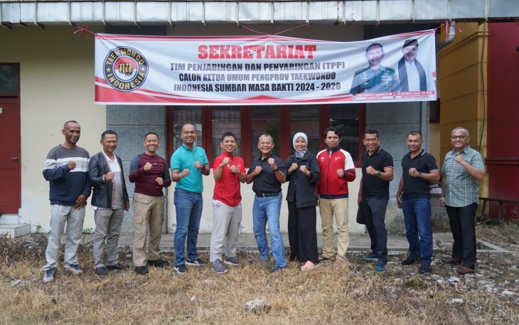Danrem 032/Wbr Brigjen TNI Rayen obersyl Resmi Mendaftar Sebagai Calon Ketua Umum Pengprov Taekwondo Indonesia Sumbar 