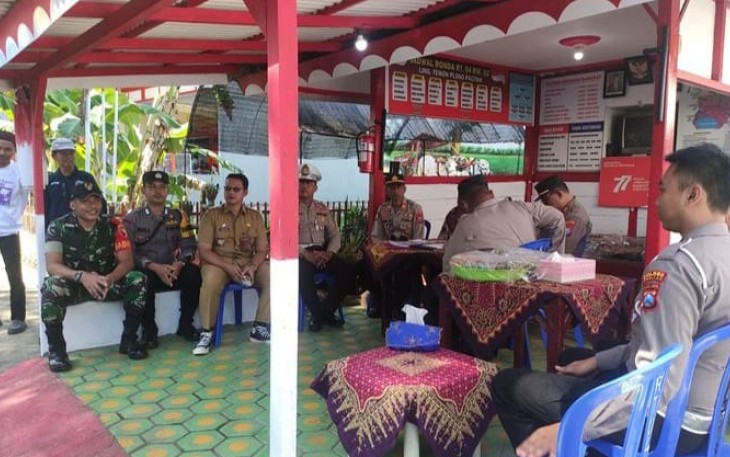 Babinsa Koramil 0801/01 Pacitan Ajak warga Berdayakan Siskamling