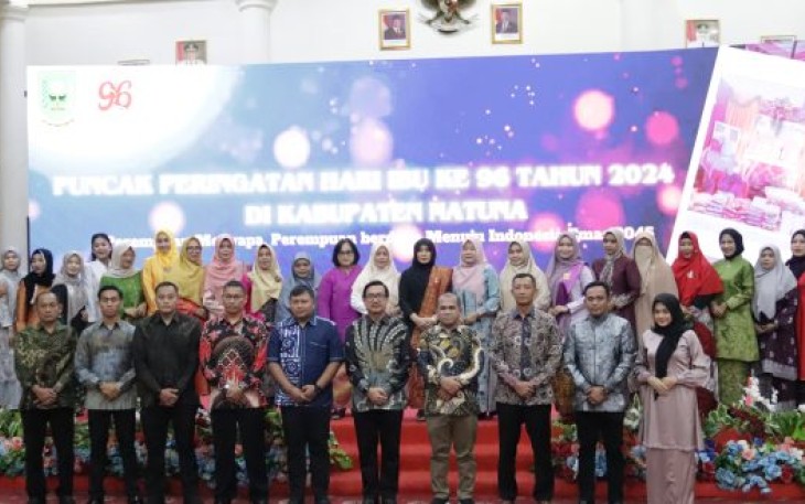 Foto bersama usai acara