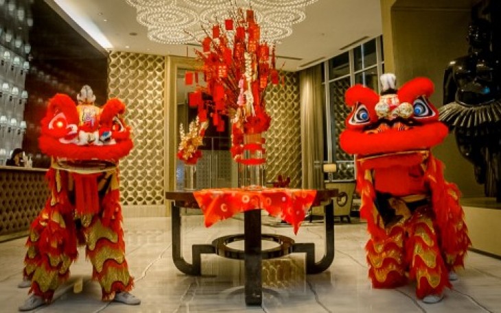 Aksi Barongsai Hotel Ciputra World Surabaya