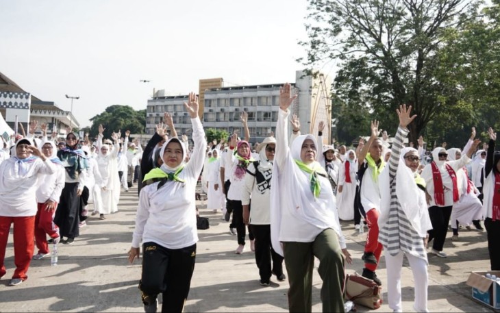 Senam Haji Indonesia di Asrama Haji Pondok Gede, Minggu (28/4)