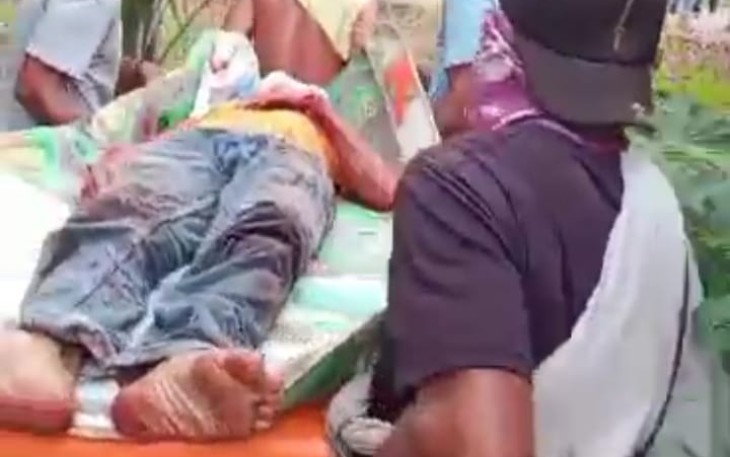 Sopir dan Kernet Mobil Trevel Mengalami Luka Bacok Amat Serius