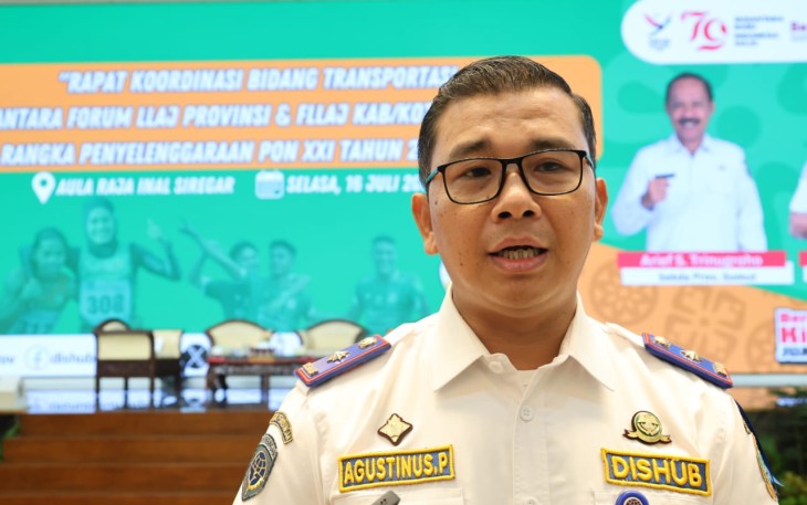  Kadishub Sumut, Agustinus Panjaitan, yang juga menjabat sebagai Ketua Bidang Transportasi PB PON, di Medan, Rabu (7/8)