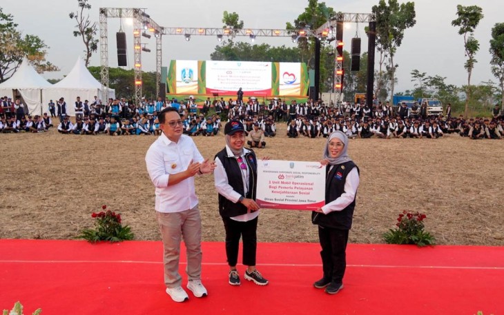 Bank Jatim Serahkan CSR ke Dinsos
