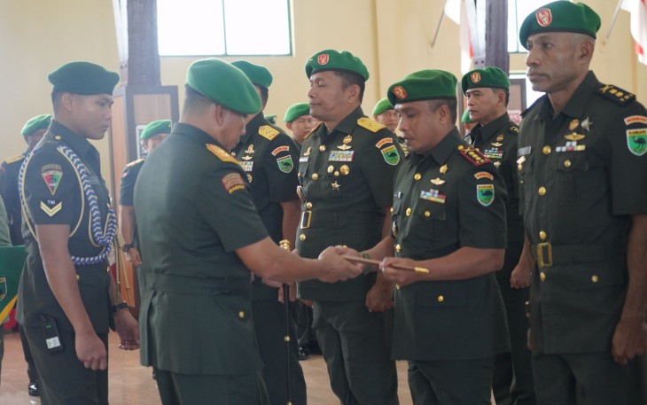 Sertijab dan Tradisi Satuan Pejabat Kodam XVIII/Kasuari 
