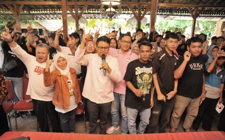 Cabup Karanganyar Ilyas Akbar Temui Buruh dan UMKM Sampaikan Program Prioritas 