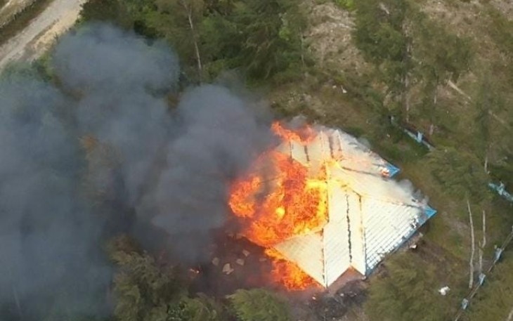 KSTP Intan Jaya saat Tembaki dan Bakar Rumah warga, Sabtu (20/1/24).