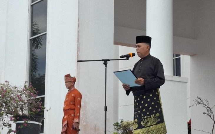 Wan Siswandi dan Rodhial Huda Pimpin Upacara HUT Kepri Ke-22 