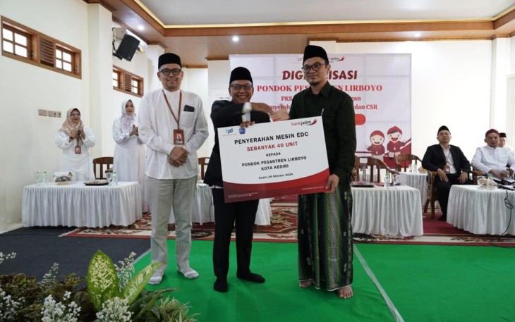 Bank Jatim Perkuat Digitalisasi di Ponpes Lirboyo Kediri