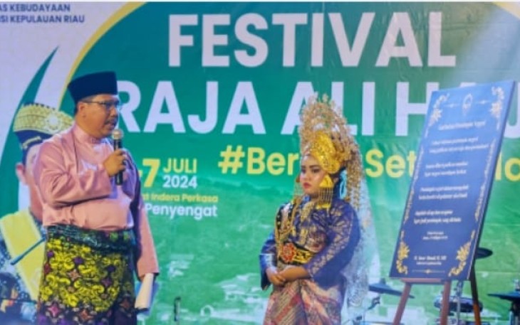 Festival Raja Ali Haji Dibuka Oleh Assisten 1 Pemprov Kepri