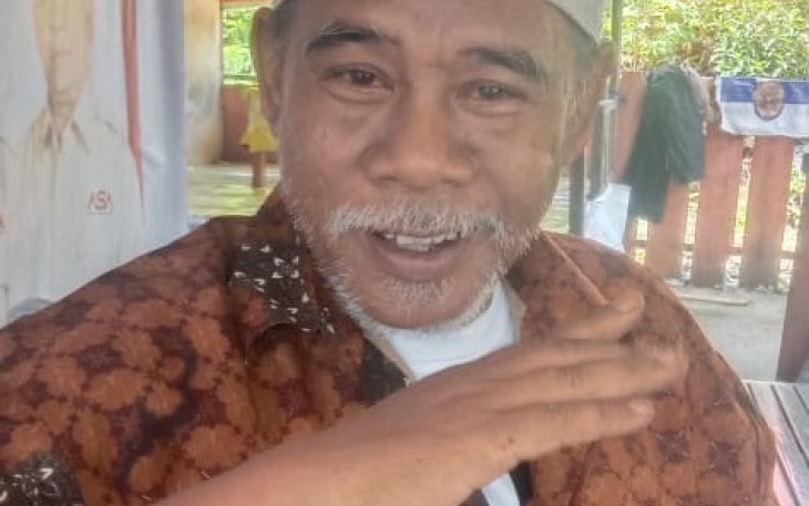 Tokoh Spiritual Negeri Seribu Suluk  Drs Enda Rukhyana 
