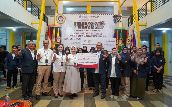 Bank Jatim Beri Beasiswa Mahasiswa Universitas Wijaya Putra
