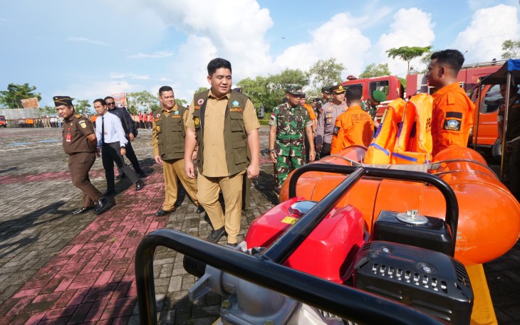 Bupati Bintan Roby Kurniawan Instruksikan Segera Salurkan Bantuan Bencana bagi Warga Terdampak