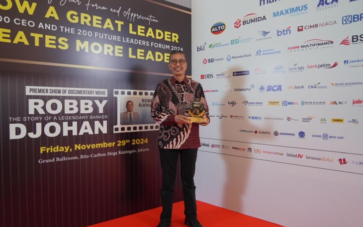 Dirut Bank Jatim Dinobatkan Sebagai Banker Of The Year 2024