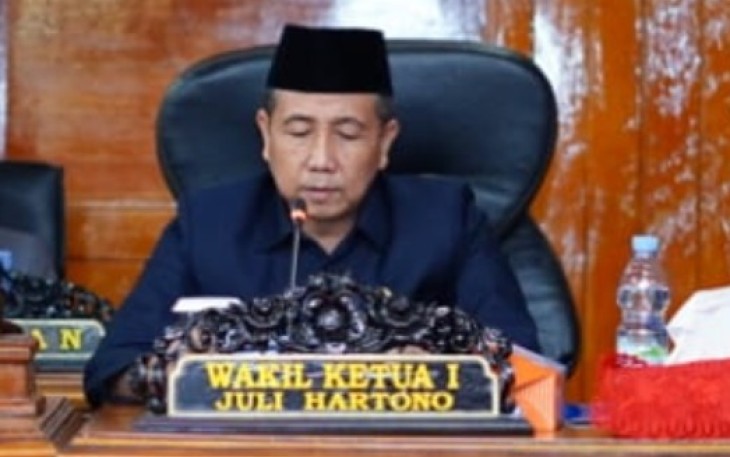 Waka I DPRD BS Juli Hartono
