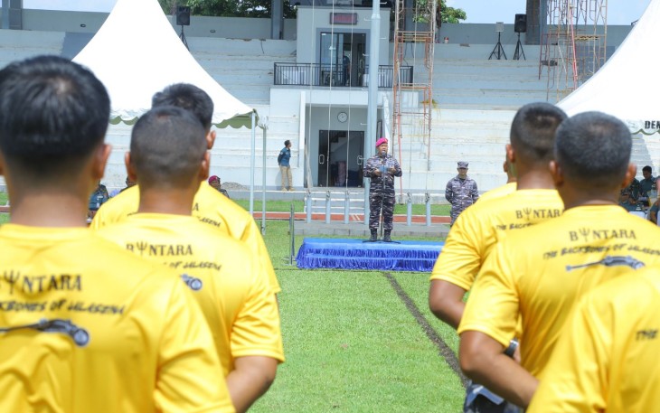 TNI Angkatan Laut (TNI AL) melalui Dinas Pembinaan Mental TNI Angkatan Laut (Disbintalal) sukses menyelenggarakan kegiatan Simposium Bintara Utama TNI Angkatan Laut (SIMBAL) 2024 yang berlangsung empat hari mulai tanggal 19 sampai dengan 22 Februari 2024
