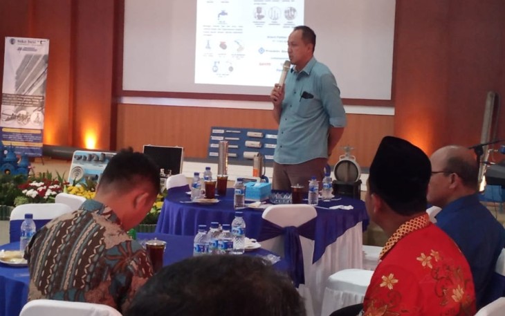 Pelaksanaan kegiatan focus group discussion penyelenggaraan SPAM Pedesaan, di Aula Workshop PUDAM Tirta Lawu Karanganyar, Selasa (9/1/2024).