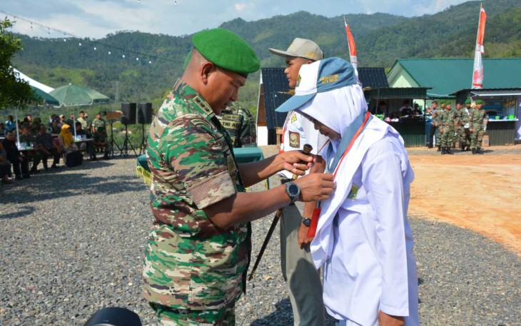 Danrem 023/KS Kolonel Inf Lukman Hakim saat membuka Latihan Penguatan Bela Negara Bagi Generasi Muda di Panamboman Kota Sibolga, Jum'at (26/1)
