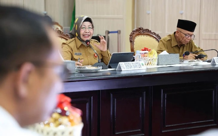 Pj Sekda Virgojanti saat rakor pengendalian inflasi bersama Kemendagri, Senin (29/1)